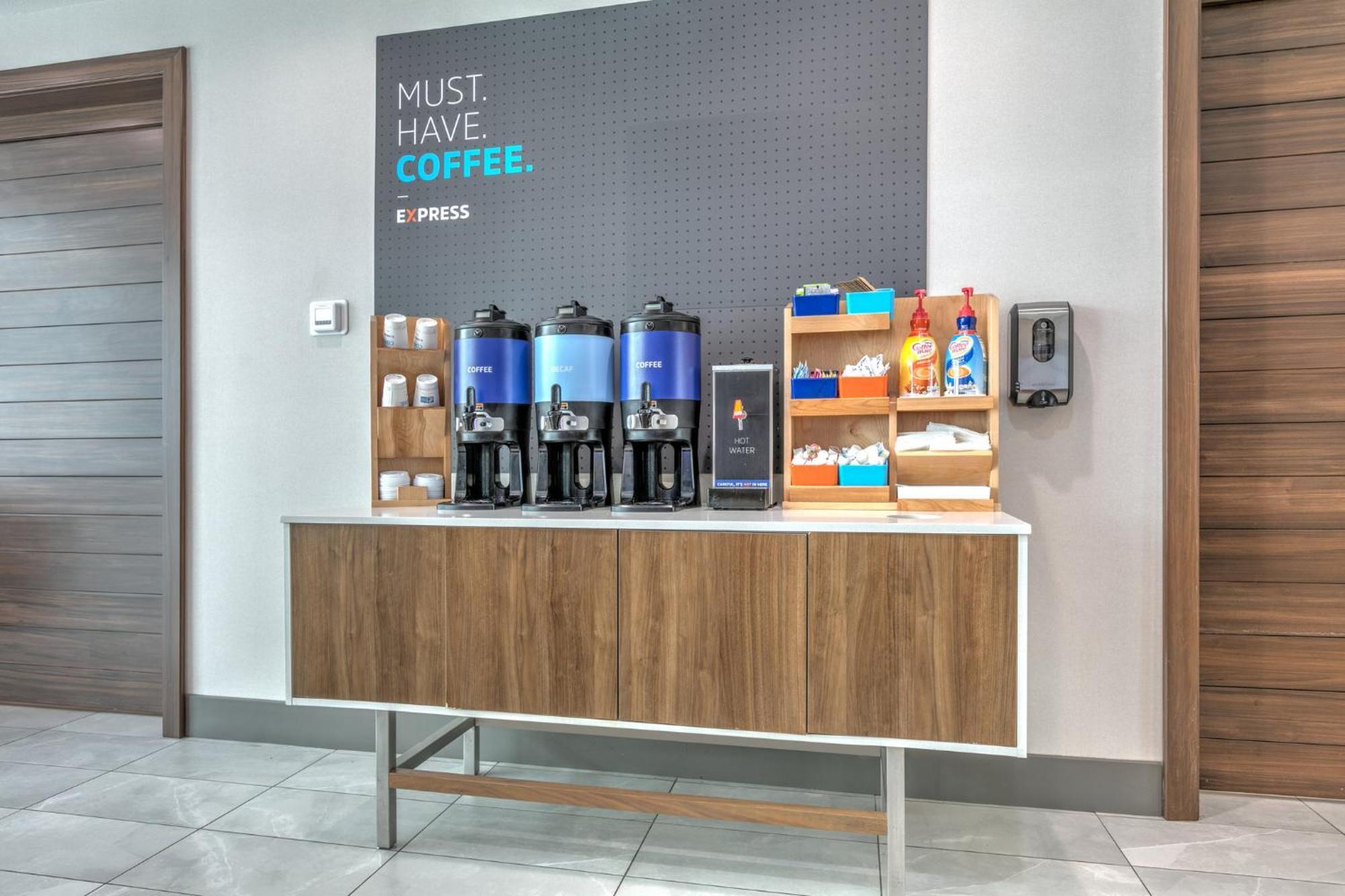 Hotel Express & Dallas North By Ihg Plano
