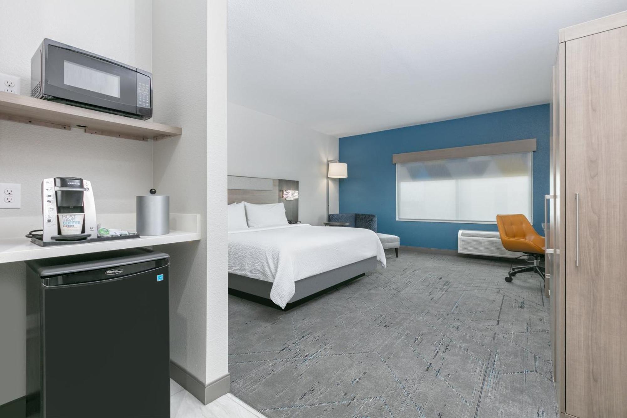 Express & Dallas North By Ihg 3*